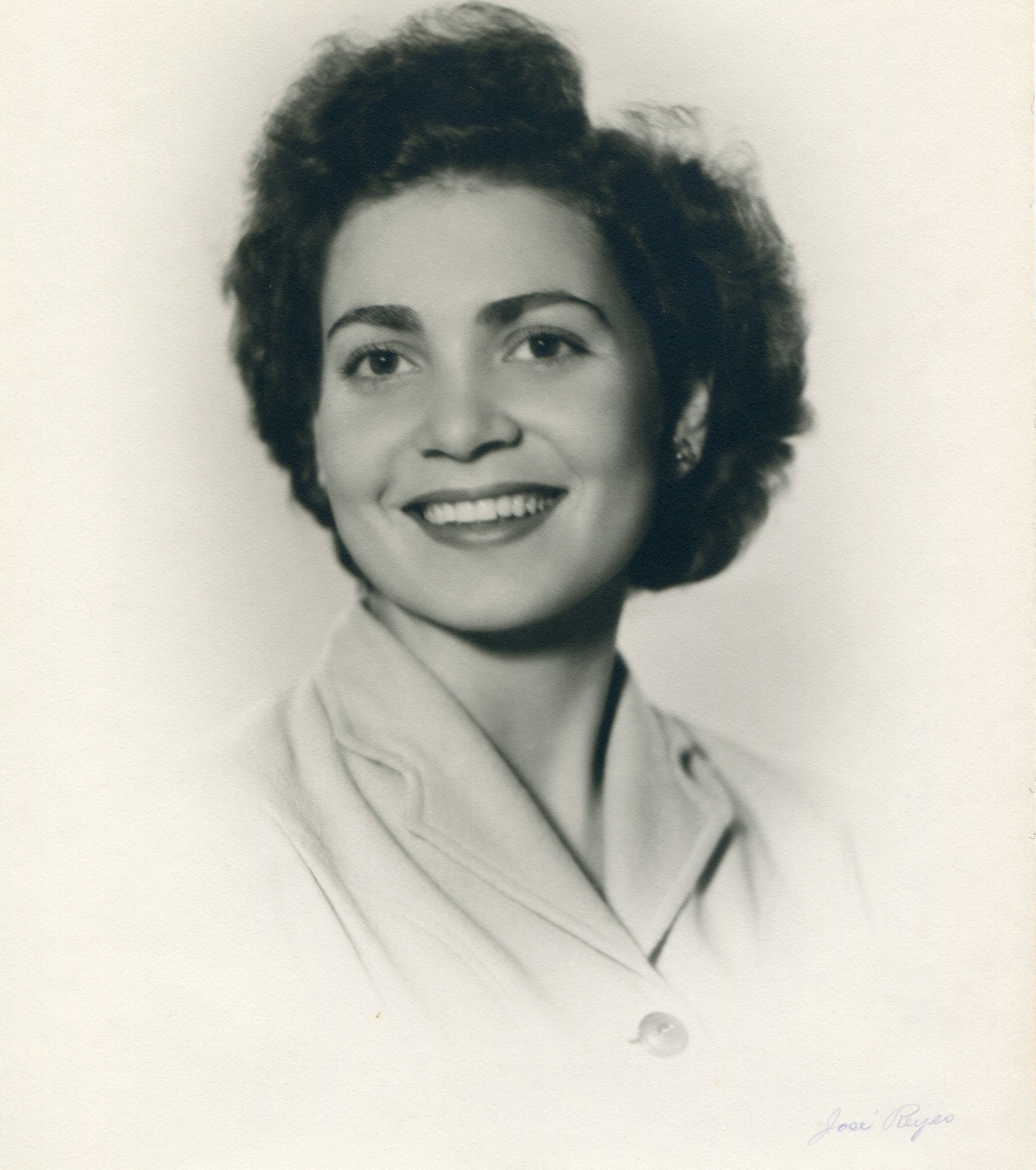 Kiray Celis (b. 1995) Kiray Celis (b. 1995)